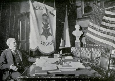 Nelson A. Miles, US-Armee-General, in seinem Hauptquartier, 1898 von Unbekannt