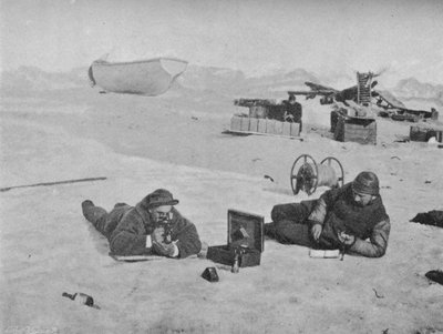 Beobachtung mit Sextant und künstlichem Horizont. Juli 1895, 1897 von Unbekannt