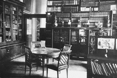 Ostafyevo-Anwesen. Das Arbeitszimmer und die Bibliothek von Prinz Andrei Vyazemsky, Ende des 19. Jahrhunderts von Unbekannt