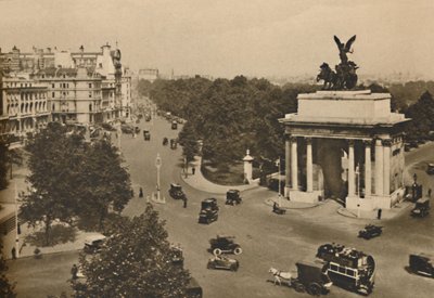 Piccadilly und die Quadriga von Constitution Hill, ca. 1935 von Unbekannt