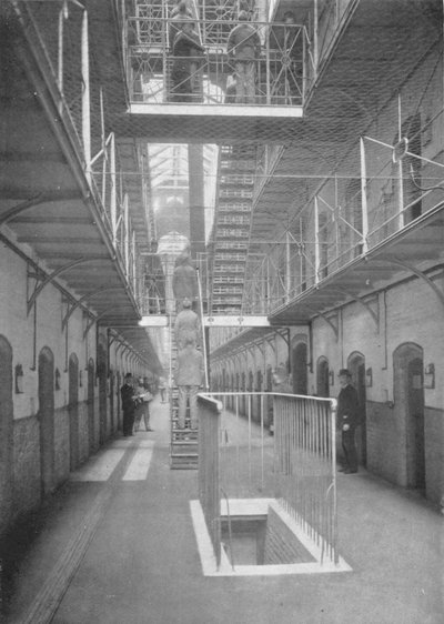Gefangene gehen zum Abendessen, Wormwood Scrubs Gefängnis, London, um 1903 von Unbekannt