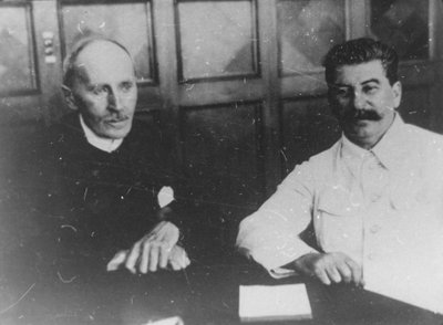 Sowjetführer Josef Stalin mit dem französischen Schriftsteller Romain Rolland, Moskau, UdSSR, 28. Juni 1935 von Unbekannt