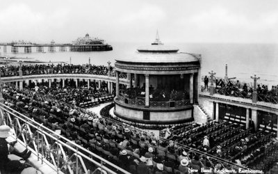 Das neue Bandgehäuse, Eastbourne, East Sussex, frühes 20. Jahrhundert von Unbekannt