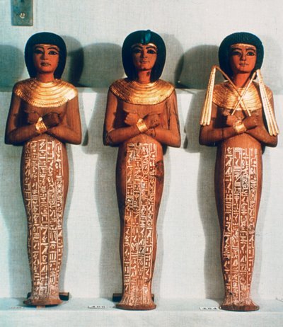 Drei Shabtis oder Dienerfiguren, Tutanchamun Grabbeigabe, 18. Dynastie von Unbekannt