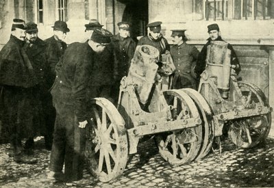 Grabenmörser, die von den Deutschen erbeutet wurden, Erster Weltkrieg, 1914, um 1920 von Unbekannt