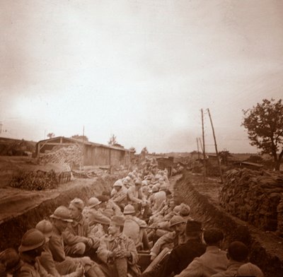 Truppen in offenen Eisenbahnwaggons, Genicourt, Nordfrankreich, ca. 1914-1918 von Unbekannt