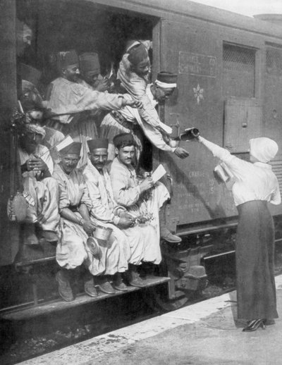 Türkische Schützen auf dem Weg zur Front mit dem Zug, 1914 von Unbekannt