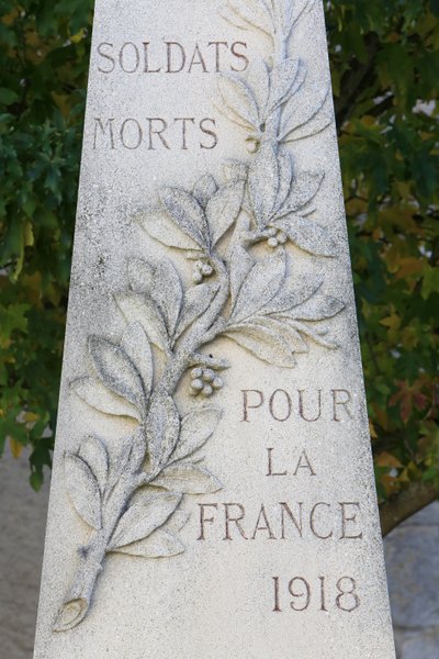 Kriegsdenkmal. Guerard, Frankreich von Unbekannt