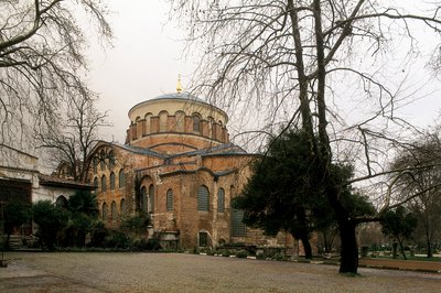 Kirche der Heiligen Irene in Istanbul, Türkei, erbaut im 3. Jahrhundert. Fotografie. von Alec Hunter