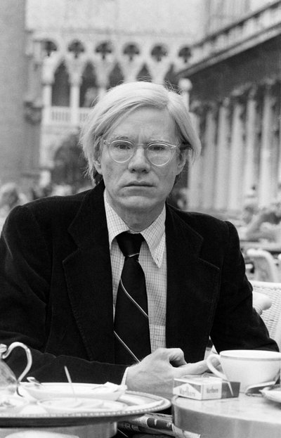 Pop-Art-Künstler Andy Warhol in Venedig 1977 von Unbekannt