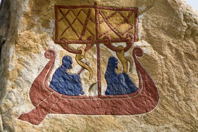 Registrierung und Darstellung eines Drakkars (Wikingerschiff) Wikinger Rune. Wikingermuseum, Bork am Ringkøbing Fjord, Dänemark von Unbekannter Künstler