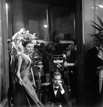 Die Prinzessin und Schauspielerin Soraya Esfandiari Bakhtiari am Set des Films „I Tre Volti“ unter der Regie von Mauro Bolognini in Venedig - 1964 von Unbekannt