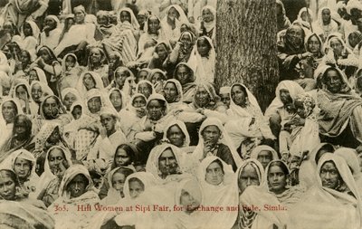 Frauen auf der Sipi-Messe 