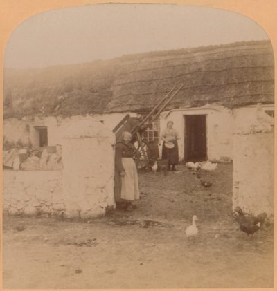Ein charakteristisches Heim, Ballintoy Village, County Antrim, Irland, 1900 von Underwood and Underwood