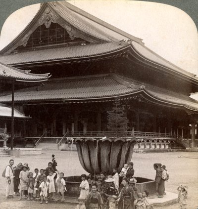 Hauptfassade von Higashi Hongan-ji, größter buddhistischer Tempel in Japan, Kyoto, 1904 von Underwood and Underwood