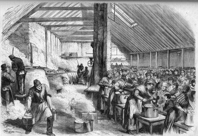 Elend in London: Öffentliche Essensverteilung für die Armen in London in Spitalfields. Stich in „L