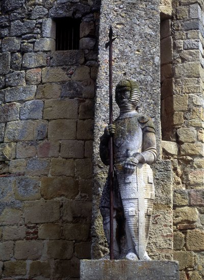 Statue eines Katharerkriegers an der Tür von Avignonet in Lauragais (31). von Unknown artist