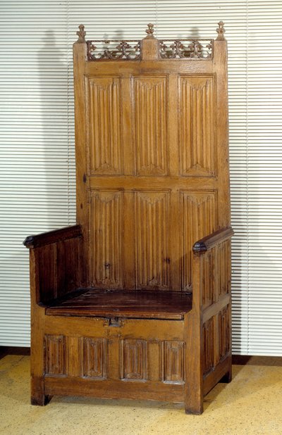 Zeremonientruhe aus Eiche mit zwei Sitzen für die Herren. Ende des 15. Jahrhunderts. Paris, dekorative Künste von Unknown artist