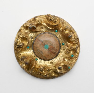 Vergoldete Bronzeplakette mit Tieren in einer Landschaft von Unknown artist