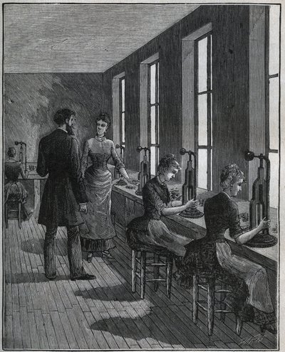 Herstellung von Metallfedern: Ausschneidewerkstatt in Frankreich im 19. Jahrhundert. Gravur von 1885 in „Les arts et métiers illustrés“ von Adolphe Bitard. von Unknown artist