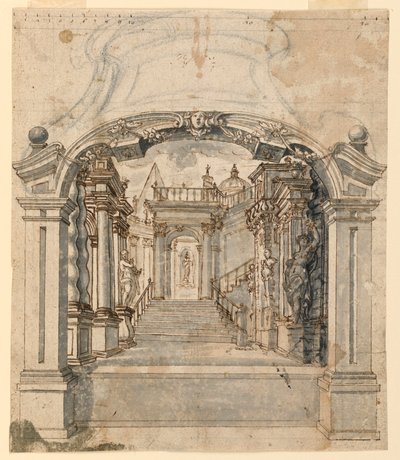 Bühnenbild: Treppe mit Skulpturen von Unknown artist
