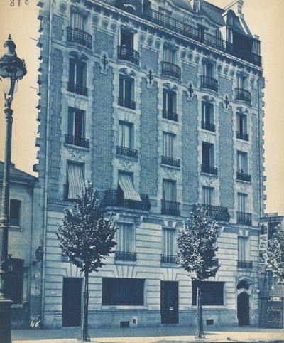 Fassade eines Stadthauses von Unknown artist