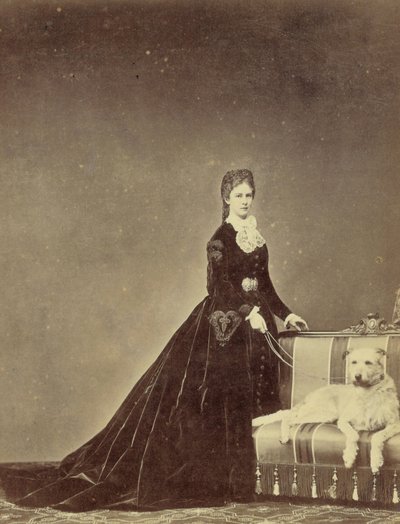 Elisabeth, Kaiserin von Österreich und Königin von Ungarn (24. Dezember 1837 – 10. September 1898) von Unknown photographer