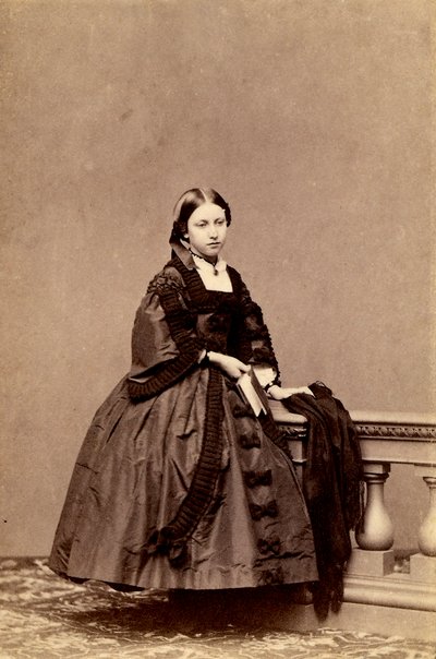 Porträt von Prinzessin Helen von England, zukünftige Prinzessin von Schleswig-Holstein von Unknown photographer