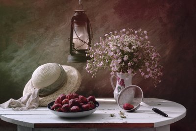 Sommererdbeeren Stillleben von UstinaGreen