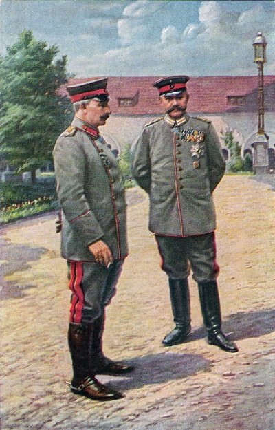 Kaiser Wilhelm II. und Feldmarschall von Hindenburg posieren vor dem Schloss in Posen, 1915 von Victoria Augusta von Schleswig Holstein