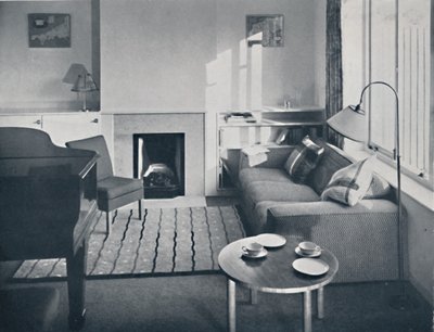 Elsa Booth - Wohnzimmer, das für einen großen Flügel geplant war, 1939 von W. Dennis Moss