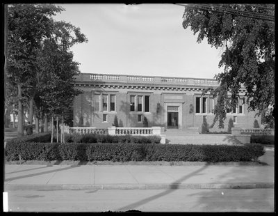 Elmhurst-Zweigstelle der Queens Borough Public Library; Eine Carnegie-Bibliothek, ca. 1910 von William Davis Hassler