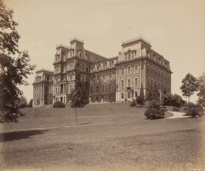 Easton, Pardee Hall, Lafayette College, ca. 1895 von William Herman Rau