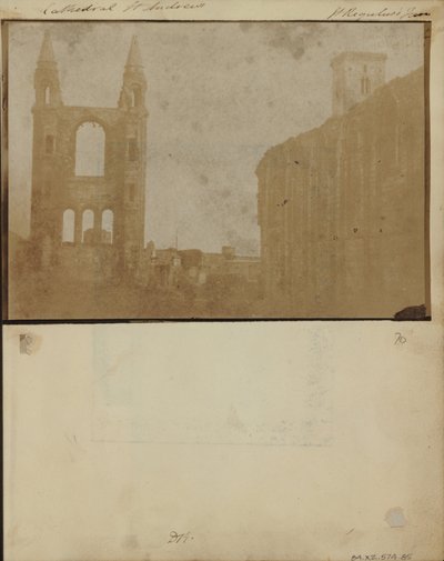 Der Ostgiebel und das südliche Seitenschiff der St. Andrews Kathedrale mit dem St. Regulus Turm, von Nordwesten von William Holland Furlong