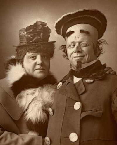 Harry Nicholls und Herbert Campbell, britische Schauspieler die Königin und der König, 1888 von William and Daniel Downey