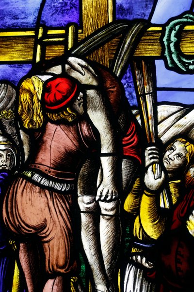 Museum des Mailänder Doms. Buntglasfenster. Kreuzabnahme Christi. 16. Jahrhundert. Italien. von . .