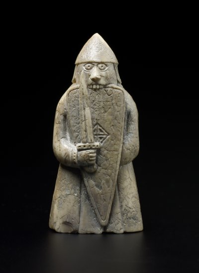 Lewis-Schachfigur - Berserker von school Scandinavian