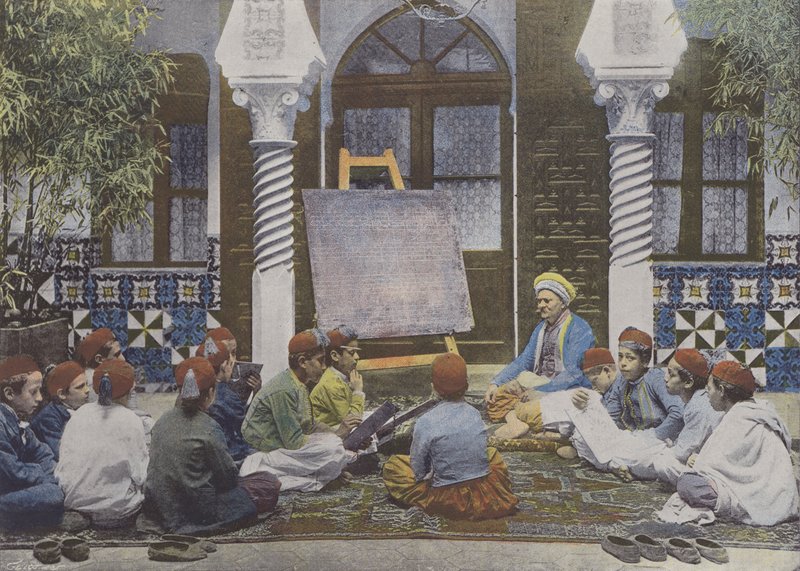Die arabische Schule (Farbfoto) von (after) French Photographer