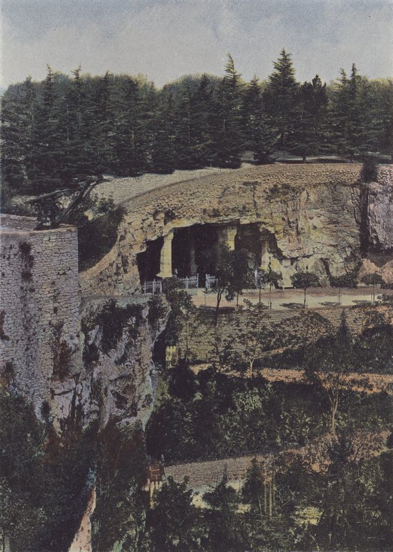 Rocamadour, Krypta von Saint-Amadour von (after) French Photographer