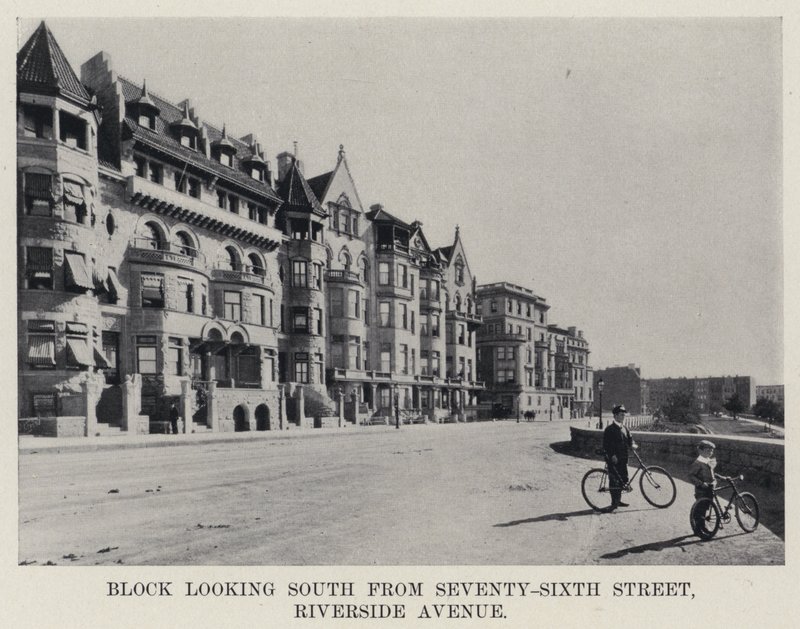 Block, Blick nach Süden von der Seventy-Sixth Street, Riverside Avenue von American Photographer