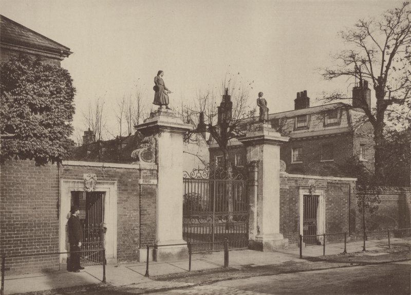 Blue Coat School, Hertford von Charles Latham