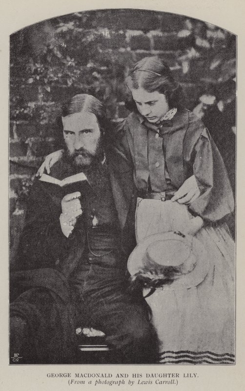 George Macdonald und seine Tochter Lily (s/w Foto) von Charles Lutwidge Dodgson