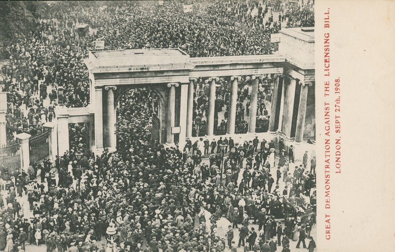 Große Demonstration gegen das Lizenzgesetz, London, 27. September 1908 von English Photographer
