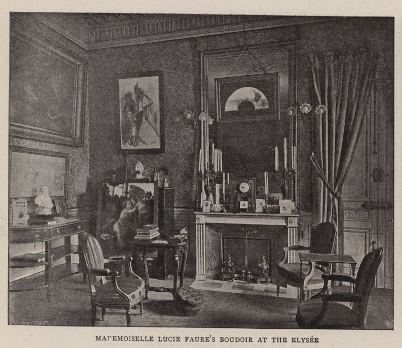 Mademoiselle Lucie Faures Boudoir im Élysée von English Photographer