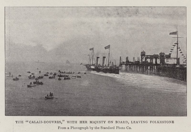 Die Calais-Douvres, mit Ihrer Majestät an Bord, verlässt Folkestone von English Photographer