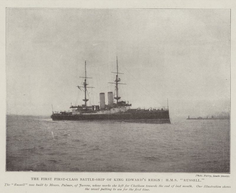 Das erste Schlachtschiff erster Klasse der Regierungszeit von König Edward, HMS Russell von English Photographer
