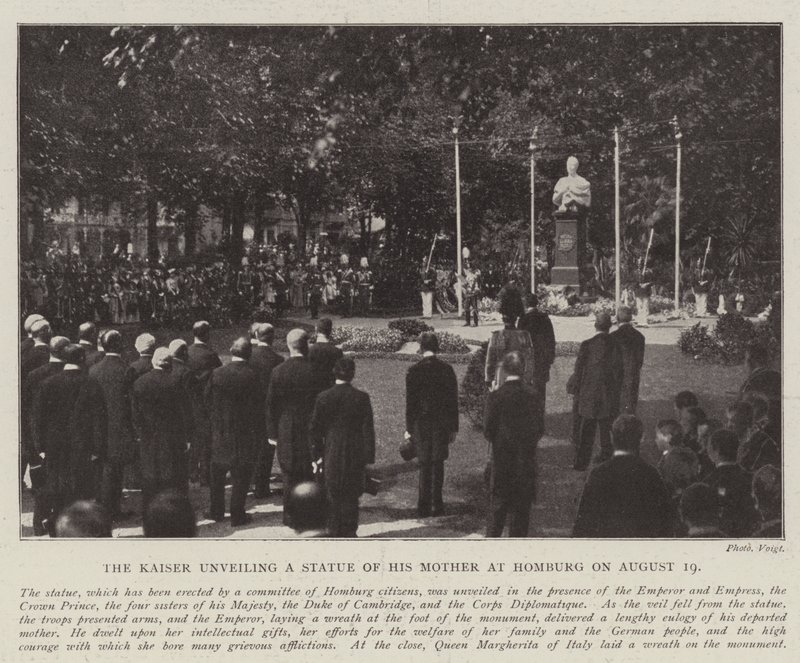 Der Kaiser enthüllt eine Statue seiner Mutter in Homburg am 19. August von English Photographer