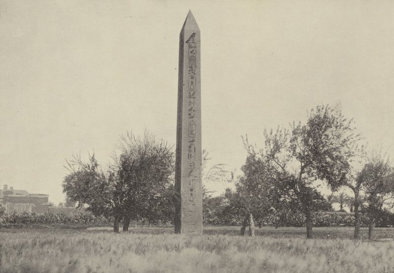Der Obelisk von Heliopolis, wo Moses erzogen wurde von English Photographer