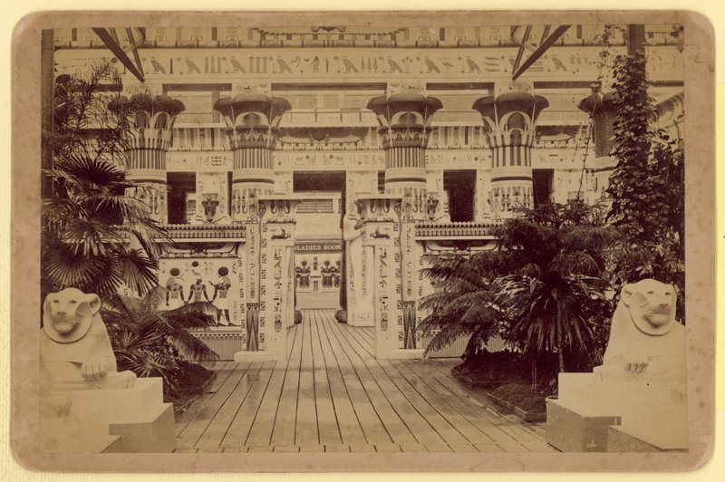 Blick auf den Ägyptischen Hof, Crystal Palace von English Photographer