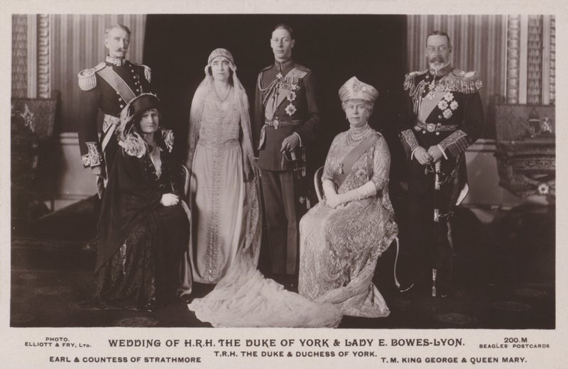 Hochzeit von H.R.H. dem Herzog von York und Lady E. Bowes-Lyon von English Photographer